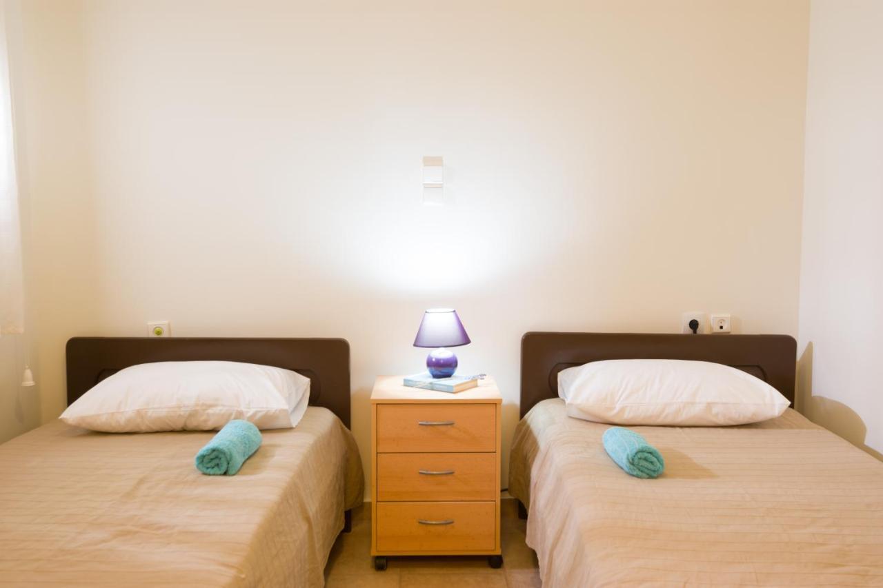Straight To The Lake View Apartments Agios Nikolaos Extérieur photo